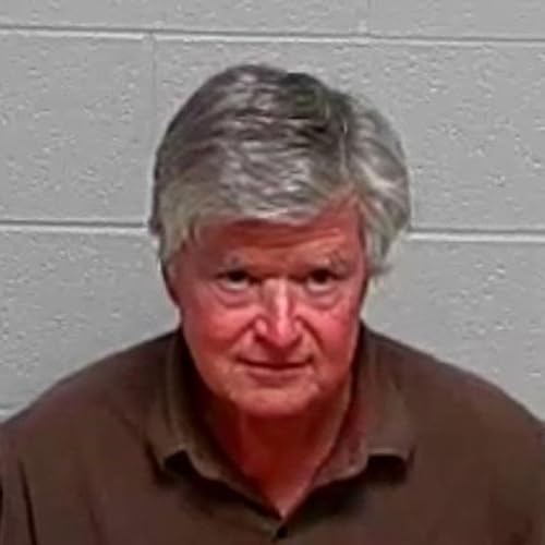 Cary man charged in hit-and-run that injured Crystal Lake pedestrian Podcast Por  arte de portada