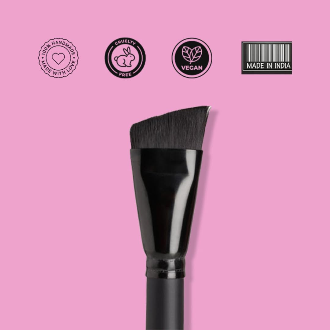 Cuffs N Lashes F017 Big Contour Brush | Professional Makeup Brush for Contouring &Sculpting | Soft Bristles | Handmade in India | Cruelty-Free &High Performance - Image 4 thumbnail