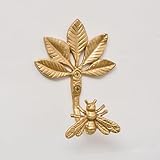 Ces crochets décoratifs robustes pour suspendre sont sûrs à utiliser dans la ferme, la maison, le bureau, le vestiaire, le garage, la chambre, la salle de bain, la cuisine, la chambre à coucher et l'entrée. Vous pouvez utiliser ces crochets dorés à l'intérieur ou à l'extérieur.