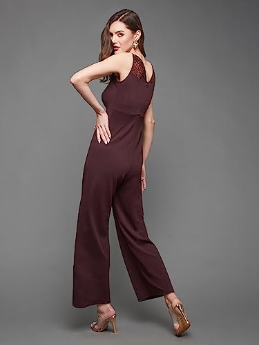 Image of Miss Chase Women's Keyhole Neck Regular Sleeve Regular Length Jumpsuit with Pockets