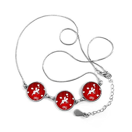 Collier pendentif ange et cœurs pour sublimer vos tenues lors d'un dîner romantique