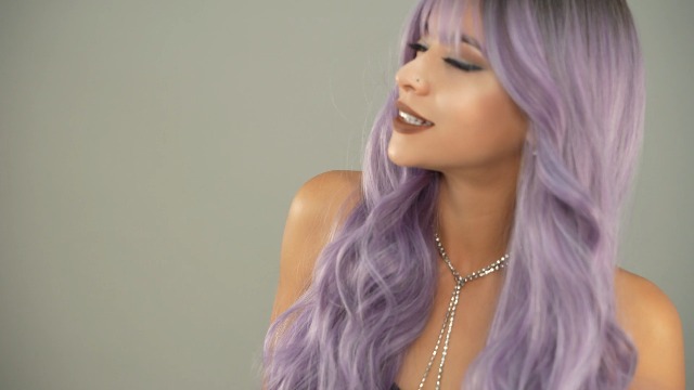 Amazon.com : PARK YUN Long Wavy Ombre Purple Wigs with Bangs  display picture 1