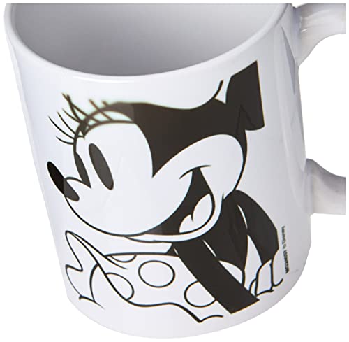 Pyramid International Minnie Mouse (B & W)