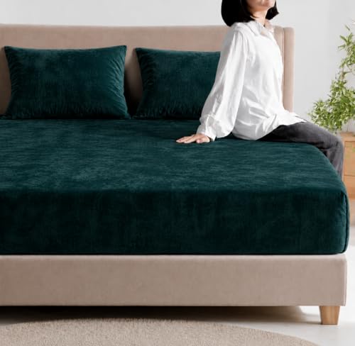 Image of Warm Flannel (Flano) King Size Winter Fitted Bedsheet | All Side Elastic Premium Winter Soft Velvet Furnishing Bed Sheet with 2 Big Pillow Cover Size - 72 x 78 X 8 Inches Solid Green