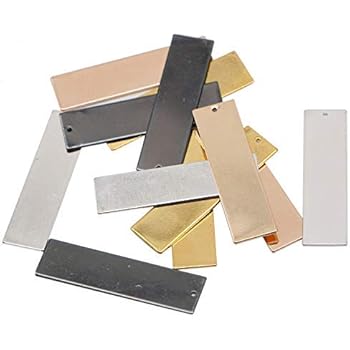 Amazon Com 10 Pieces 16k Rose Gold Plated Stamping Blank Bar Horizontal Pendant Name Plate Jewelry Supply Craft Supplies 1 35 X 0 28 34 3mm X 7mm 10p4 Rose Gold