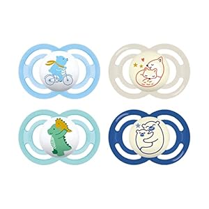 MAM Day & Night Perfect fopspeen set van 4, 2x MAM Perfect en 2x MAM Perfect Night, voor een natuurlijke tand- en kaakontwikkeling, met lichtgevende fopspenen, 16+ maanden, beer/dino/vos