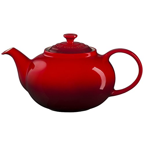 Le Creuset Stoneware Teapot