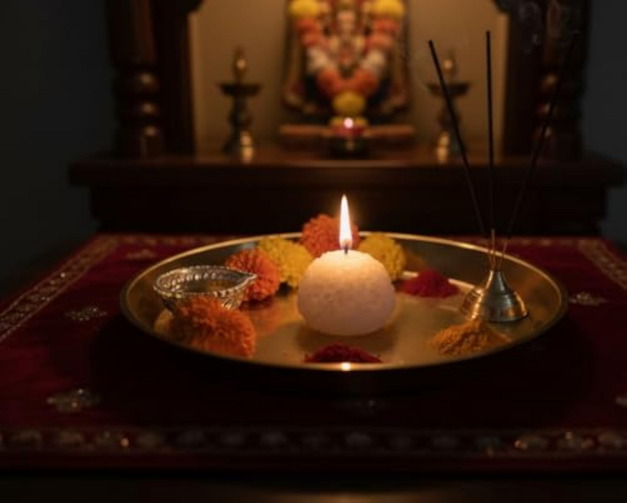 Traditional Motichur-Shaped Decorative Candle, Set of 7