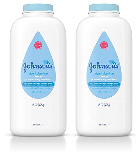 Johnson's Baby Powder With Naturally Derived Cornstarch Aloe & Vitamin E, Hypoallergenic, 15 Oz, 2 Count