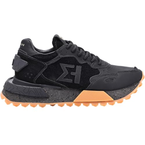 Image of The NSJ358 is a Modern Sneaker Made of Leather, It has a Sporty Made by a Stylish Design for Outstanding Look.Durability and Comfort.