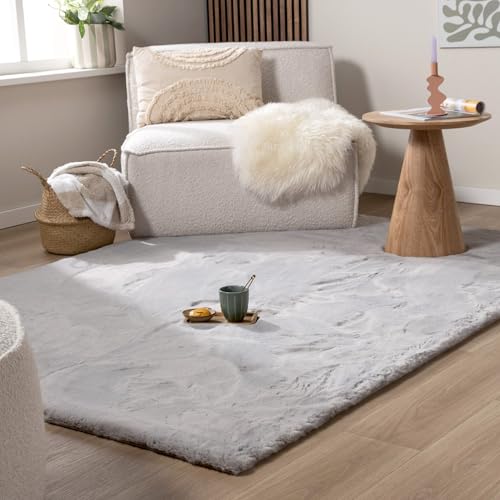 FRAAI | Home & Living Tapis de Salon Doux à Poils Longs - Comfy Supreme Gris - 140x200 cm - Pile Haute - Tapis de Salon Shaggy - Rectangulaire