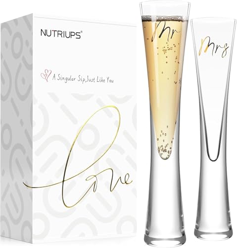 NUTRIUPS Lot de 2 flûtes à champagne soufflées à la main pour cadeau de mariage, 150 ml (Mr & Mrs)