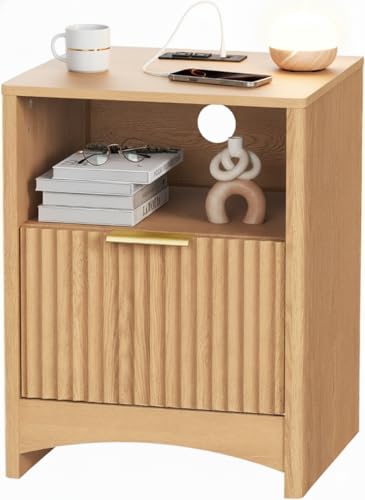 Pipishell Nightstand with Charging Station, Fluted Bedside Table with Storage