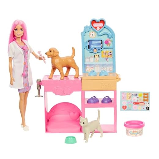 Barbie - Clinica Veterinaria di Pronto Soccorso, Set con Bambola dai Capelli Rosa, Arredamento, Pasta modellabile e 10 Accessori a Tema Inclusi, Giocattolo per Bambini, 4+ Anni, JFX93