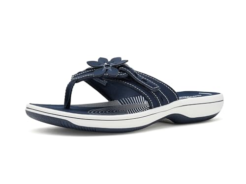 Image of Clarks Women's Breeze Opal Cloudsteppers Flip-Flop