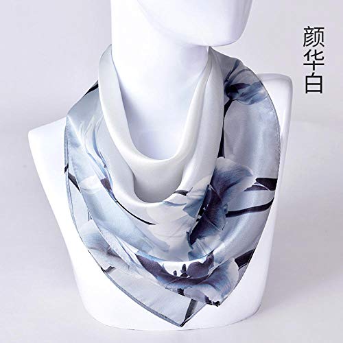 Petit foulard carré femme en soie fleur de soie idéal pour vos sorties
