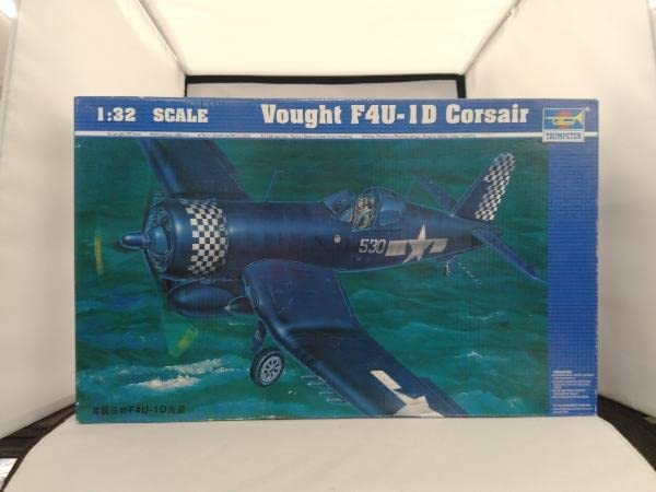 トランペッター1/32 F4U-4コルセア