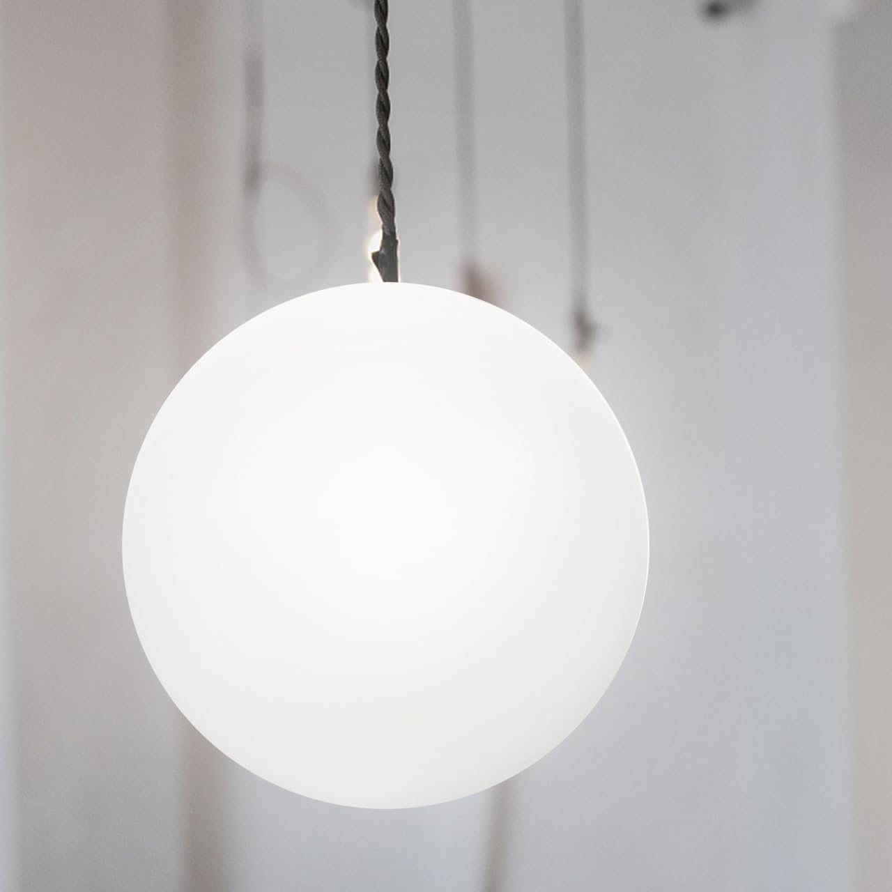 Pantalla De Lámpara Redonda Acrílica 4.72 Pulgadas Conector Roscado G9 Para Lámparas Colgantes De Techo Sala De Estar Dormitorio Iluminación Interior