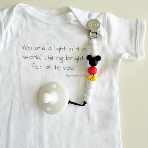 Image of Ali+Oli Silicone Pacifier Clip for Baby (Mouse) 100% Food-Grade BPA Free Newborn Pacifier Holder Infant Binky Clip for Baby Boy or Girl | Food-grade material, Keeps soothers within reach, Secure attachment, Lightweight, Everyday use, Easy cleaning