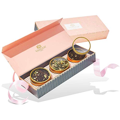 VAHDAM, Coffret Thé Noël 3 Variétés - Blush (90 g) - Boite Cadeau de Noël de Luxe | Ingrédients Naturels - Thé en vrac | Coffret Cadeau Thé Noël pour Femme | Cadeaux pour Elle | Tisane de Noël Cover