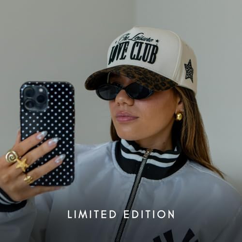 Image of Vintage Fashion Trucker Hat | Men & Women | Trendy Cute Retro Red Caps for Country & Western | Camo Fur Cotton | Snapback