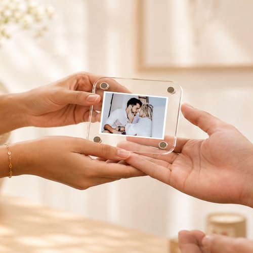 Image of Art Street Magnetic Acrylic Photo Frame for Fridge, Double-Sided Display, Pack of 1, With Stand, 6x9 cm Fridge Magnet Clear Picture Frame, Personalize & Swap Photos (Photos Not Includ)