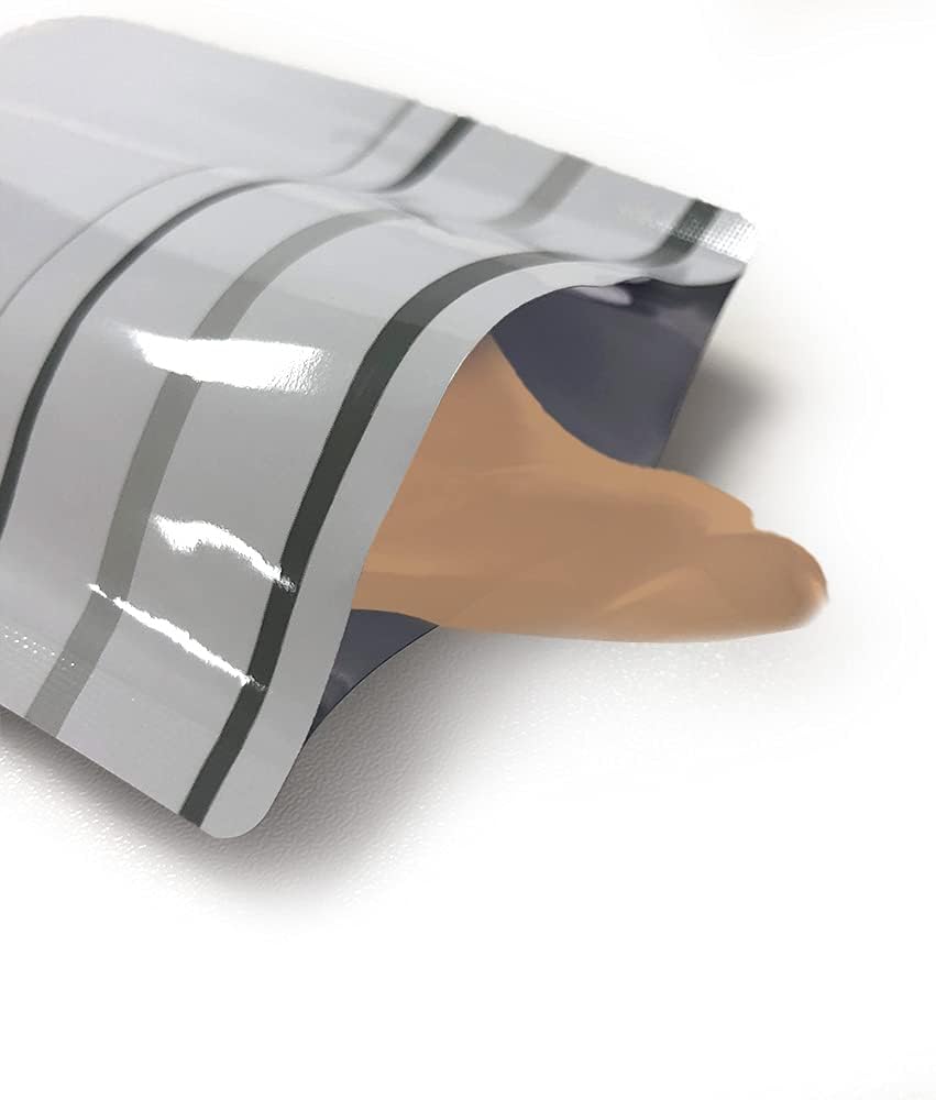 QQ Studio Pack of 100 Color Aluminum Metallized Foil Single-Use Dispenser Tip Open Bottom Heat Seal Sample Pouch (Glossy White with Stripes, 3" x 5")