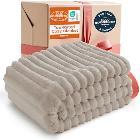 Bedsure GentleSoft Twin Blanket for Couch - Cozy Soft Blankets fo...