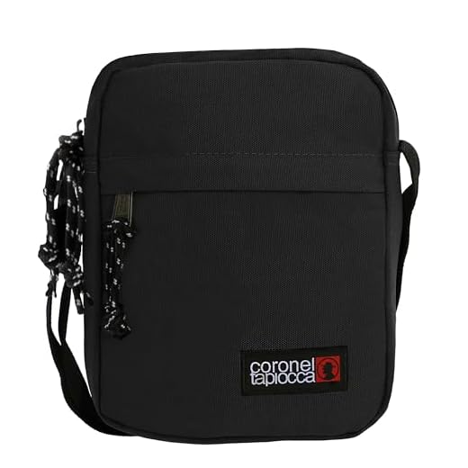 Bolso para Hombre Bolso Bandolera Coronel Tapiocca Casual con Solapa Bolsillos y Cremallera Denim 17.5x22x5.5 cm Negro