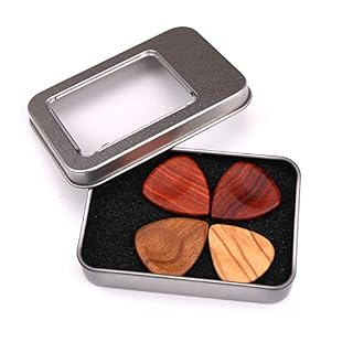 Dmsc . 4pcs / Set Médiator en Bois Guitare Basse Banjo Accessoire avec Picks Acoustique Coffret de Rangement Folk… - Les Beatles, Paul McCartney, John Lennon, RIngo Starr, George Harrison Dmsc . 4pcs / Set Médiator en Bois Guitare Basse Banjo Accessoire avec Picks Acoustique Coffret de Rangement Folk… – Image 4
