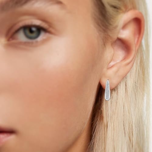 Hoop Earrings for Women Chunky Huggie Hoop Earrings Gold Sterling Silver Cz Oval Hoop Earrings Lightweight Chunky Thick Hoops Dainty Hypoallergenic Jewelry for Mom Wife Birthday Party Gifts4