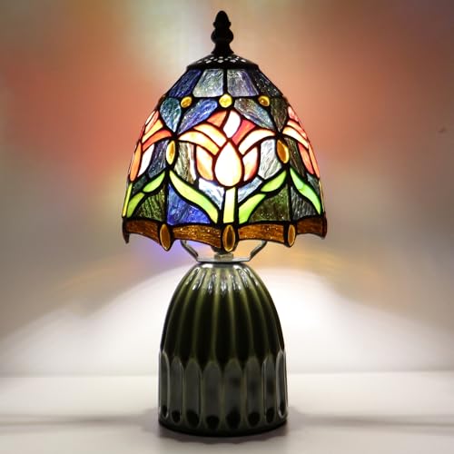 Handcrafted Tiffany-style stained-glass mushroom lamp (12.5-in red tulip) — view 6