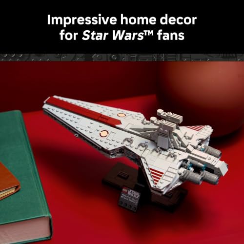 LEGO Star Wars Venator-Class Attack Cruiser 75441 - image 6