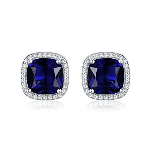 Orecchini a bottone da 10 mm x 10 mm con pietre taglio cuscino larghe 7 mm, e piccoli zirconi bianchi scintillanti.