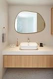 Ambiente transformador: Sumerge su habitación u hogar en un nuevo ambiente al instante con la cautivadora presencia de este espejo de marco de madera amorfose.