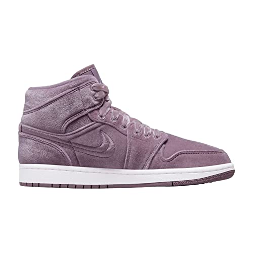 Image of Nike Women's Air Jordan 1 Mid SE Sneaker