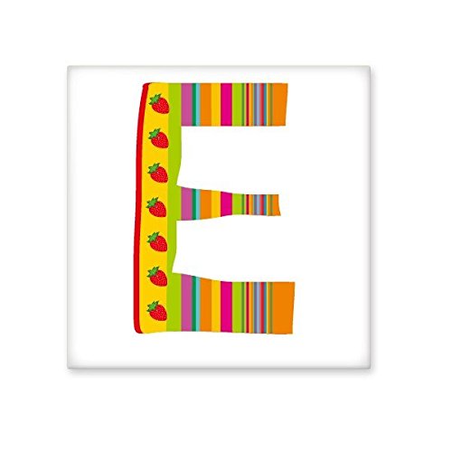 Carreaux céramique lettre E pour rompre la monotonie d'une cuisine