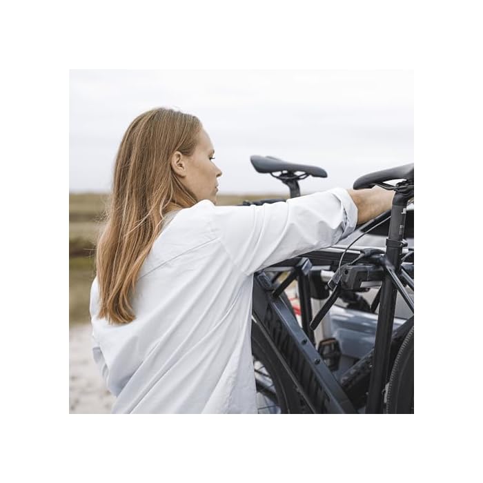 Thule 995001 OutWay Hanging 3-Bike Rack - Image 6