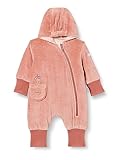 Mit viel Liebe zum Detail, einem unverwechselbarem Design, bequemer Passform und hochwertigen Materialien - so überzeugt die Baby- und Kindermode von sigikid. Mode, die Spaß macht und gern von Kindern getragen wird; Lieblingsstücke zum Kuscheln, Toben und Spielen