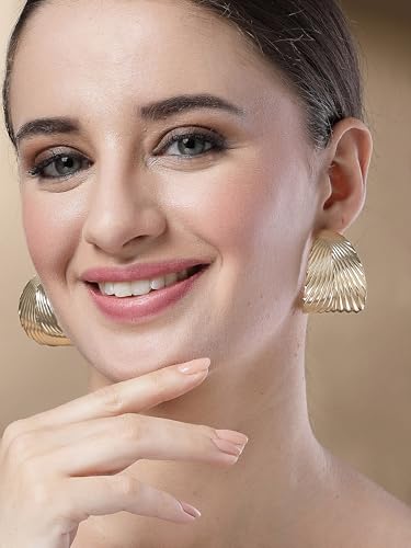 Image of Bohey by KARATCART Gold-Toned Classic Half Hoop Earrings for Women