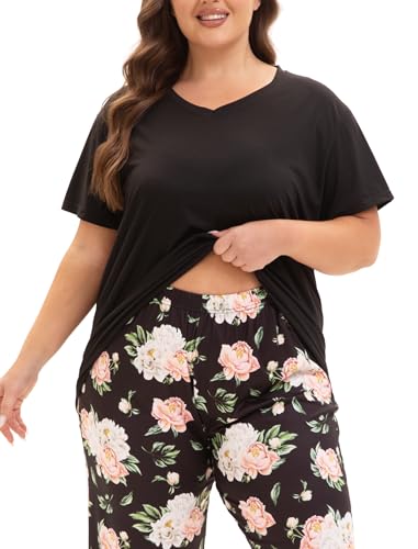 Image of Plus Size Pajamas for Women Set, Womens Plus Size Short Sleeve V Neck Capri Pants Pajama Sets with Pockets