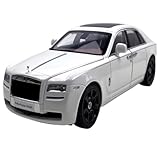 Concept de design : les modèles de voitures peuvent transporter la culture et l'histoire des marques automobiles. Il existe une variété de modèles de voitures qui attendent votre choix, sauf que les modèles sont également conçus sur la base de l'ancienne voiture classique de la marque automobile comme prototype pour montrer l'évolution et l'héritage historique de la marque automobile à travers le modèle.