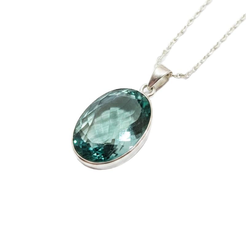 Pendentif en quartz vert facetté haut de gamme avec chaîne de 45.7 cm