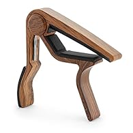 Optimised spring tension: Enhanced trigger mechanism delivers a firm grip for clean, buzz-free notes across all strings Tailored ukulele fit: Designed specifically for soprano, concert, baritone, and bass ukuleles with necks up to 4cm wide Compact an...