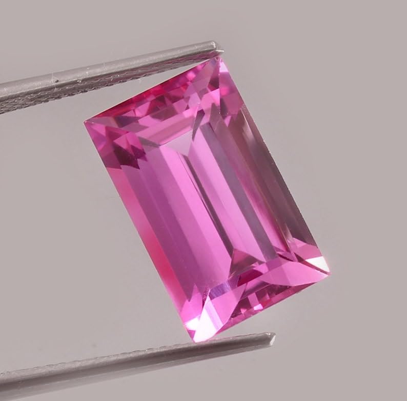 Saphir rose naturel 15x9mm en taille émeraude pour la création de bijoux uniques
