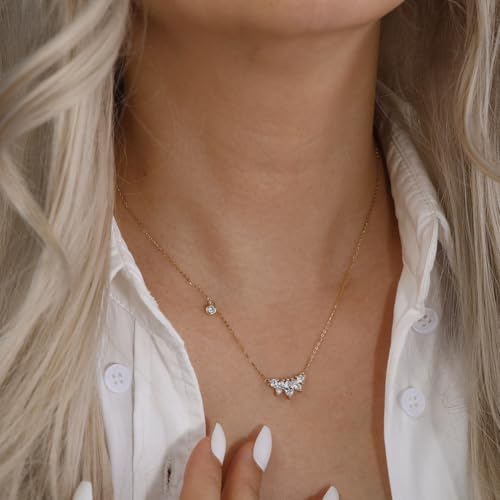 Collier oeil de cheval en platine et argent d'exception