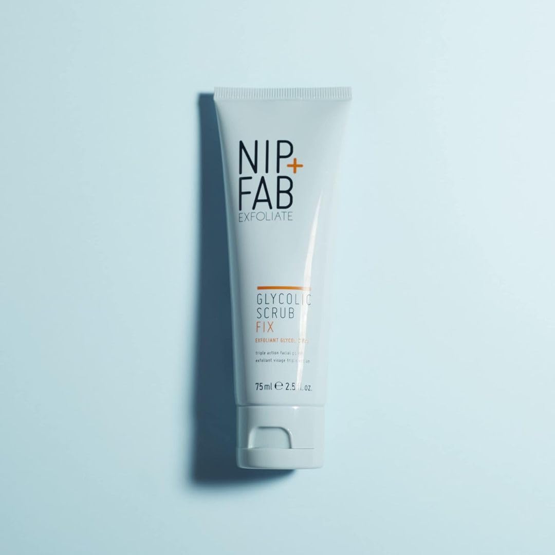 Nip+Fab Glycolic Fix Scrub | Peeling à l'Acide Glycolique | Avec Acide Salicylique | Aha/Bha Nettoyant Exfoliant Pour Le Visage, Polissant Pour Affiner Les Pores, Éclaircissant La Peau | 75 ml