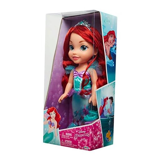 Disney Princess- Princesa, muñeca Ariel Detalle. Fíjate en su Pelo, Vestido, Corona, Zapatitos, Color Multicolor con Preciosos Estampados, 35 cm (78846)