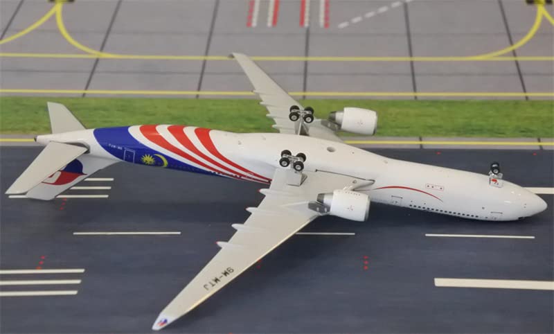 phoenix マレーシア航空　Airbus A330-300 1:400 Phoenix A330-300 マレーシア航空 9M-MTJ 1/400 [04357]