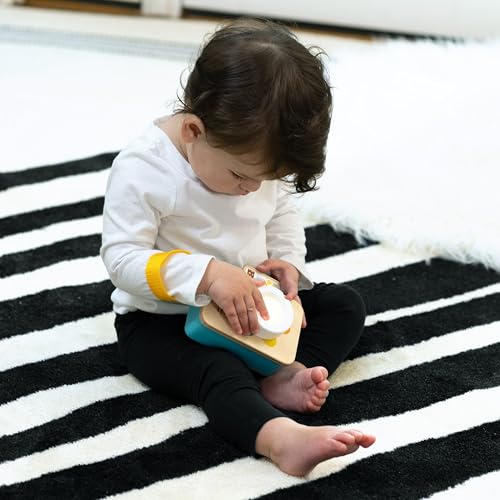 Baby Einstein, Hape Learning Lens Spielzeugkamera – Lernkamera Für Babys Ab 6 Monaten, Vermittelt Farben & Feinmotorik, 6 Farben In 4 Sprachen, 30+ Sätze, Melodien & Kameratöne